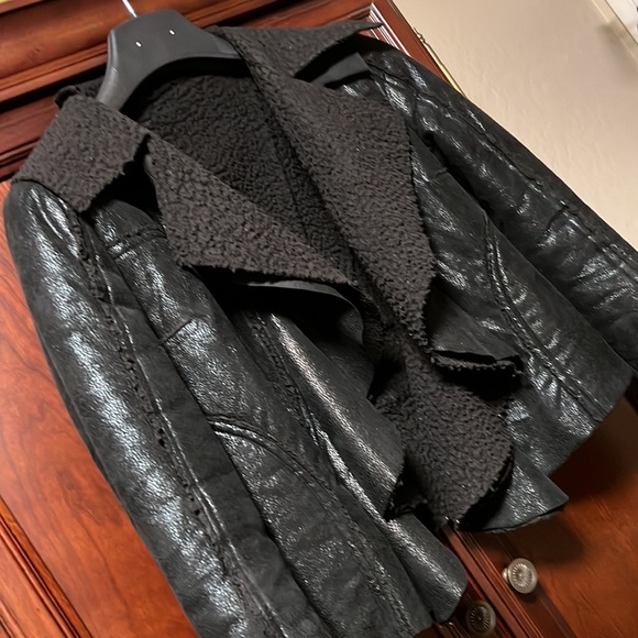 Suede looks chic ladies black jacket multi-fabric super cool soft light fleece! - Picture 4 of 9